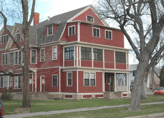 Stop No. 23 Castello Residence
632 North Nevada Avenue
Built Pre-1895
Architect Unknown