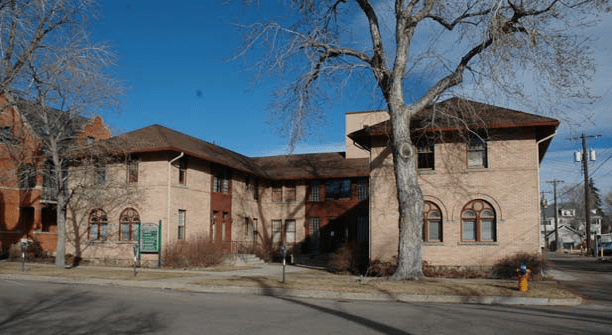 Stop No. 38: St. Vrain Court Apartments
104-108 East St. Vrain Street
Built 1900
Architect Thomas P. Barber