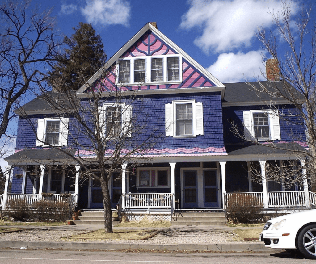 Photograph of the Hazlehurst Residence at 601 North Cascade Avenue in Colorado Springs