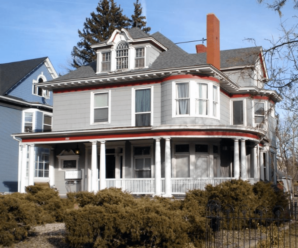 Photograph of the Lowell Residence at 727 North Nevada Avenue in Colorado Springs